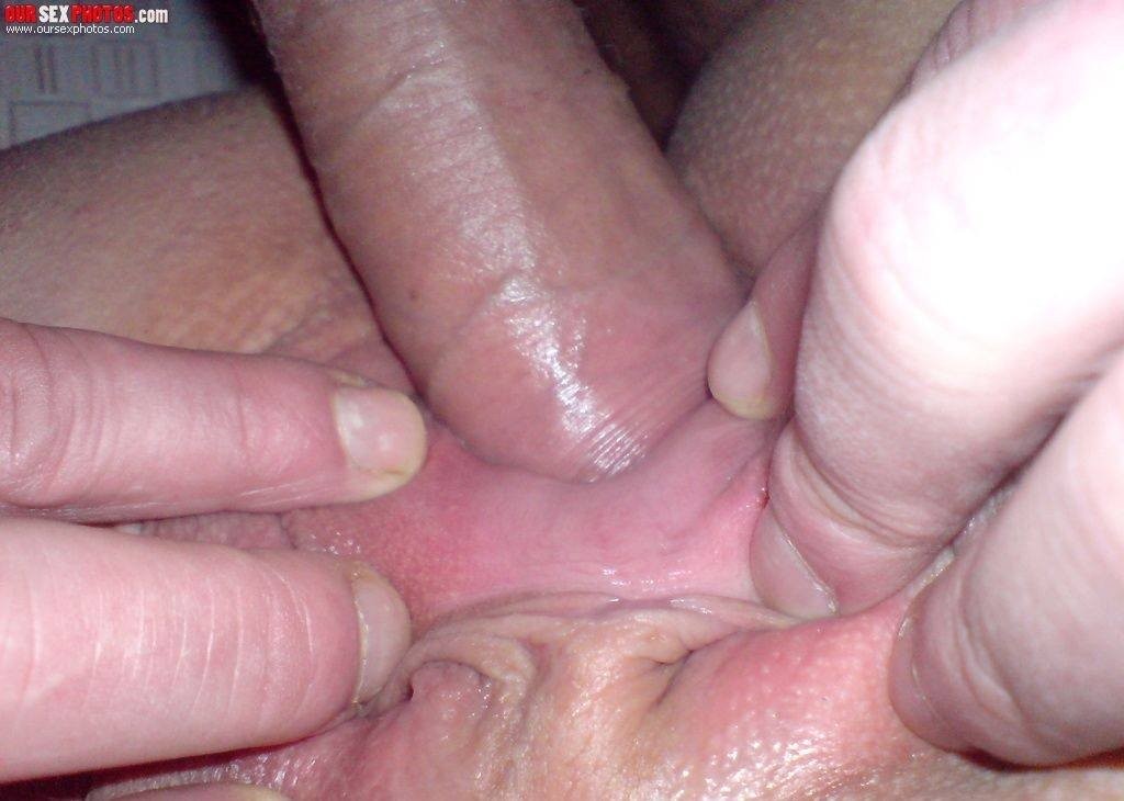 mature hairy pussy spread